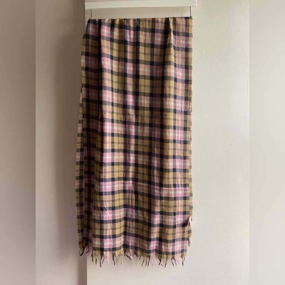 Brooks Brothers Plaid Scarf Italian Virgin Wool Black Pink Tan 20 x 74 LONG EUC